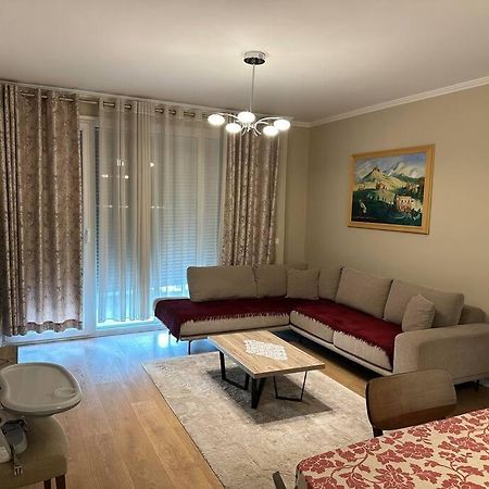 Family Friendly 2 Bedroom Apartment Eden Gardens Tirana City Center Екстер'єр фото