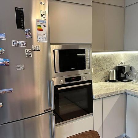 Family Friendly 2 Bedroom Apartment Eden Gardens Tirana City Center Екстер'єр фото
