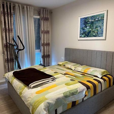 Family Friendly 2 Bedroom Apartment Eden Gardens Tirana City Center Екстер'єр фото