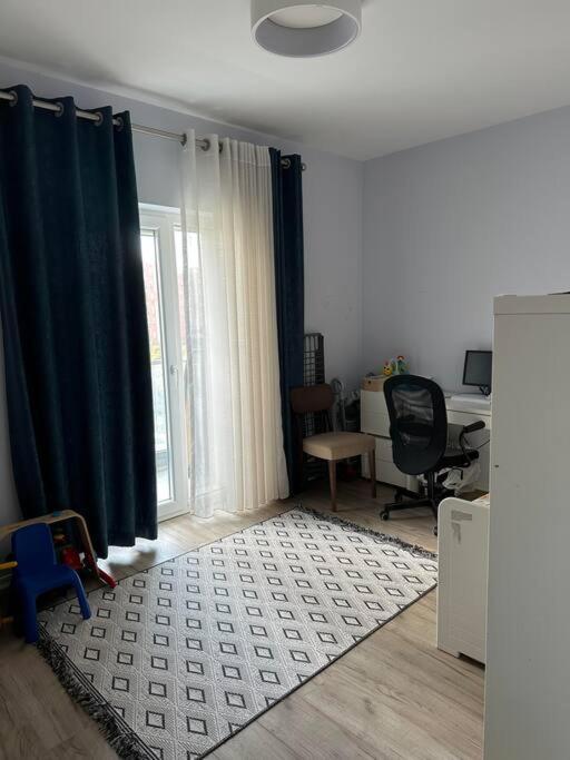 Family Friendly 2 Bedroom Apartment Eden Gardens Tirana City Center Екстер'єр фото