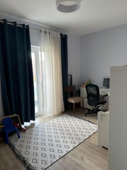 Family Friendly 2 Bedroom Apartment Eden Gardens Tirana City Center Екстер'єр фото